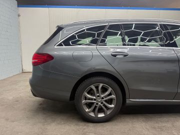Mercedes C 220 - 12