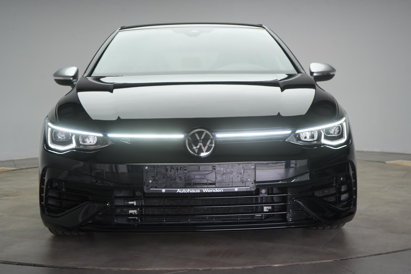 Volkswagen Golf R 2.0 TSI 4Motion DSG Performance Akrapovic foto 2