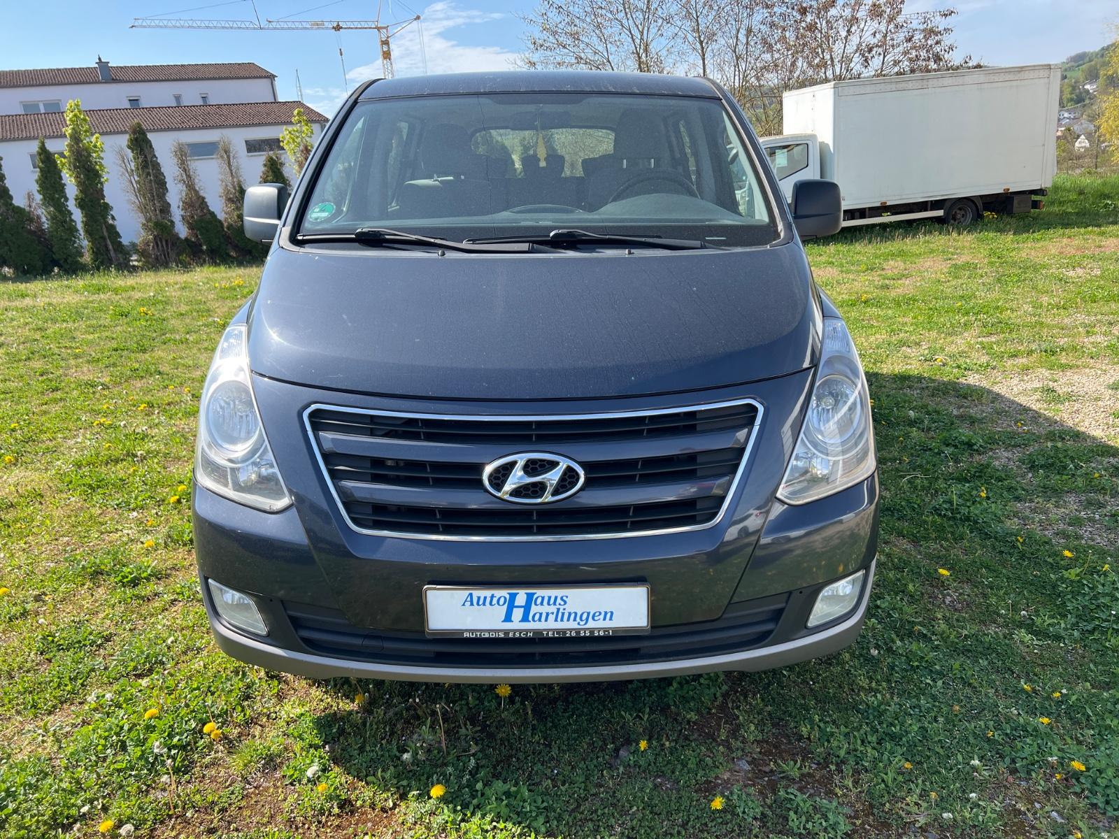 Hyundai H-1