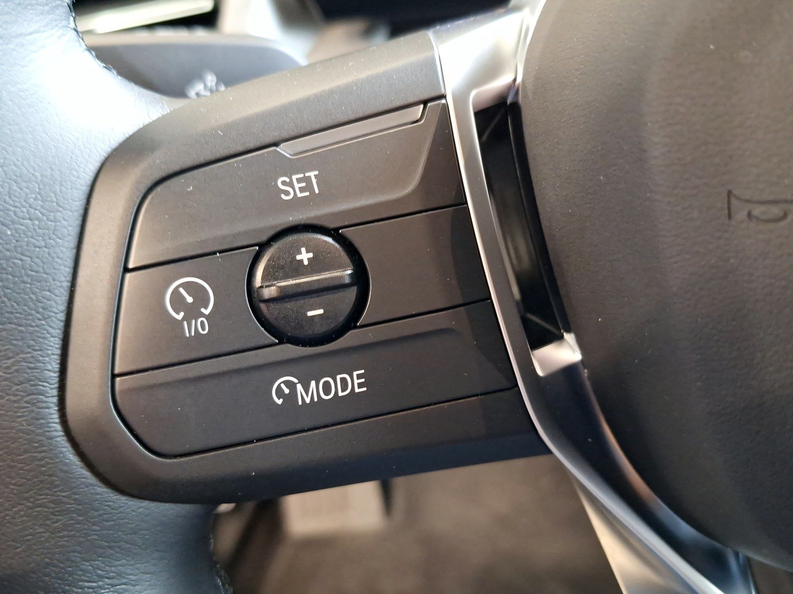 BMW X1 xDrive20d AHK Kamera Sportsitze LED Alarm foto 20