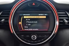 MINI ONE (F56)~Automatik~Teilleder~Chili~LED~Klimaaut MINI ONE (F56)~Automatik~Teilleder~Chili~LED~Klimaaut