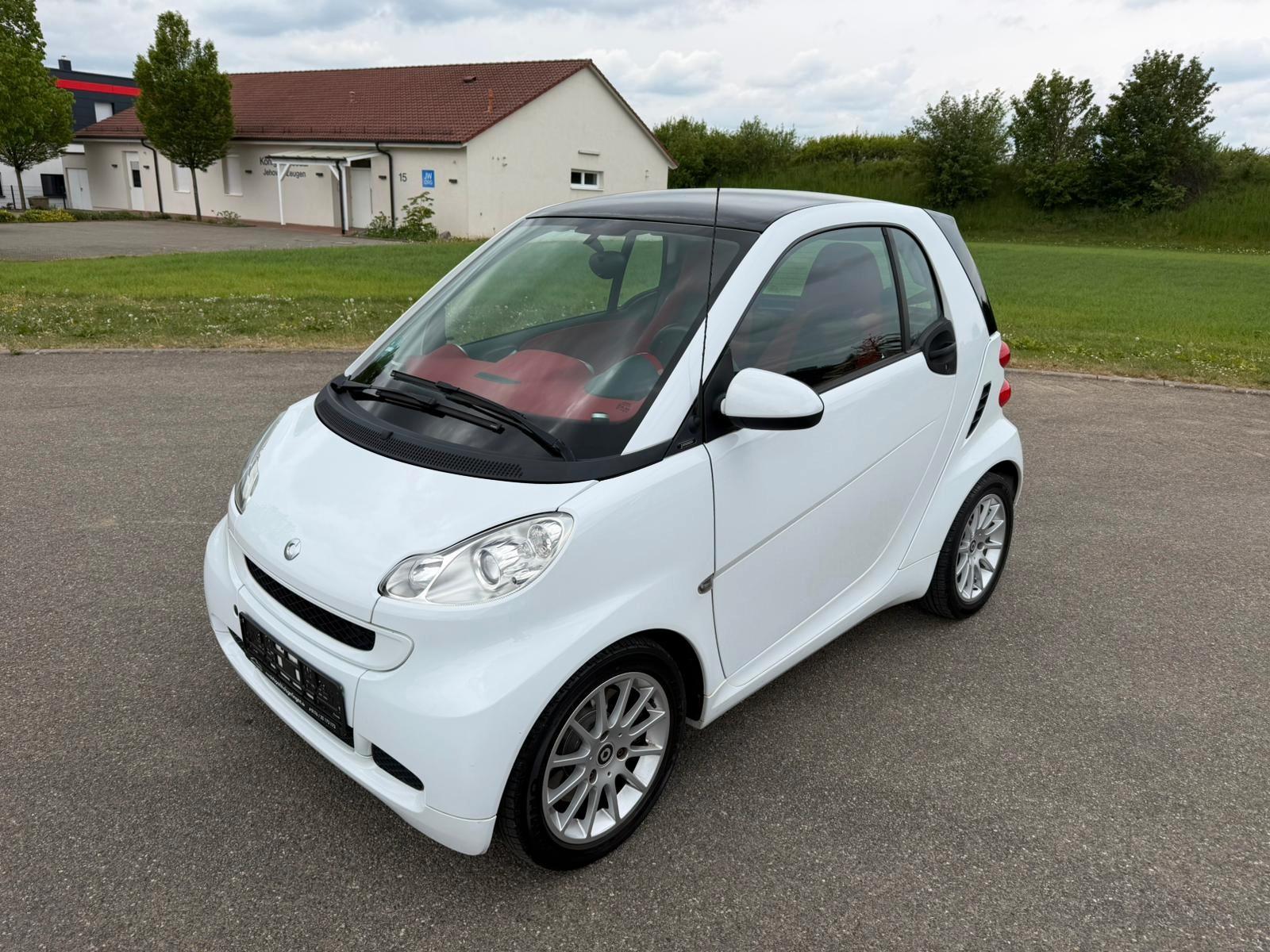 Smart ForTwo coupe MHD*52 kW*KLIMA*AUTOM*SITZHZG*