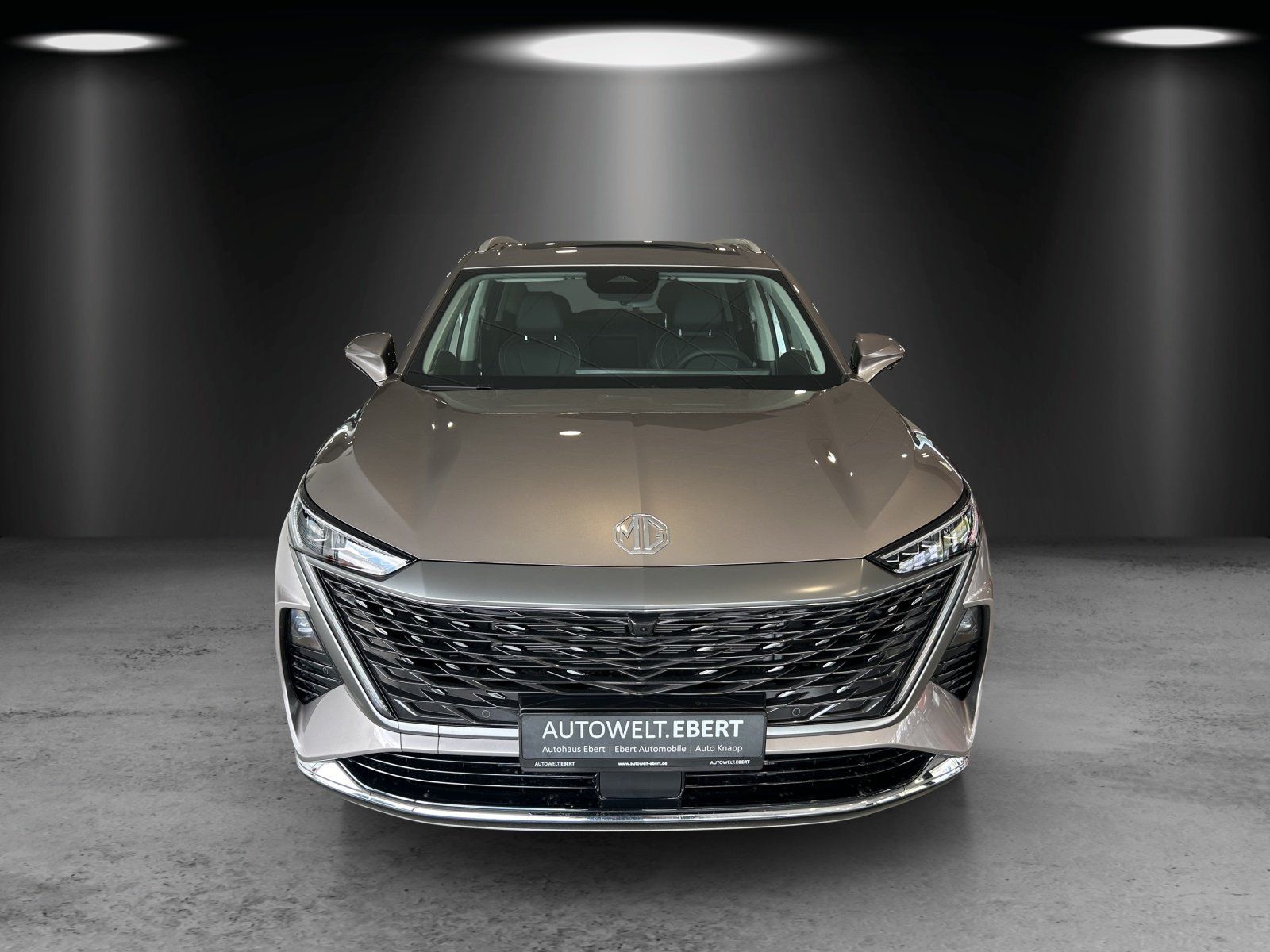 Fahrzeugabbildung MG MG S9 PHEV Luxury 7 Sitzer