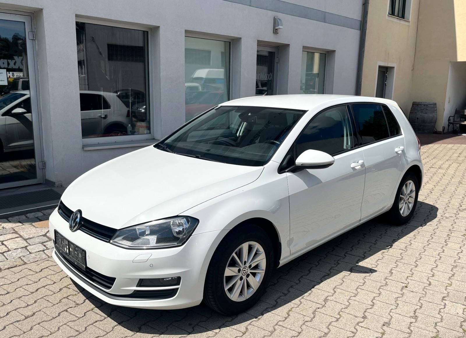 Volkswagen Golf VII Rabbit 1.6 TDI Klimaaut, Zahnriemen neu