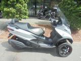 Piaggio MP3 400 hpe  PKW Fahrerlaubnis  - Angebote entsprechen deinen Suchkriterien