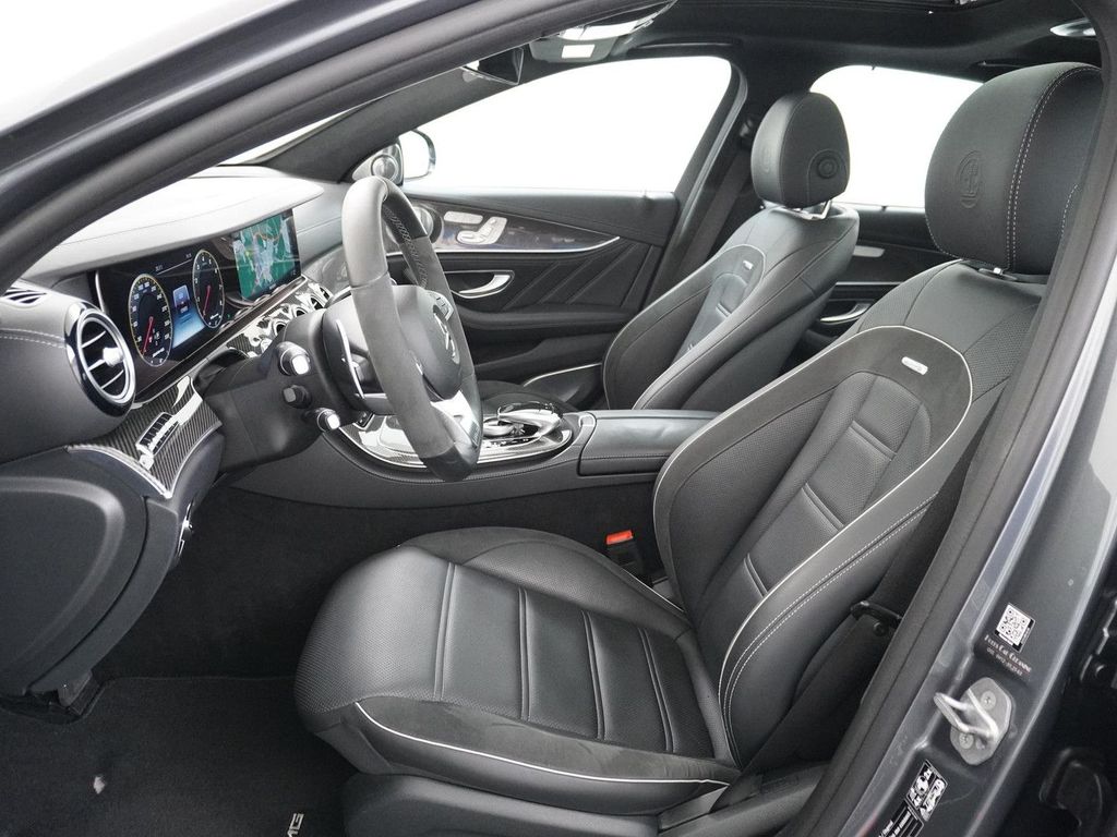 Mercedes-Benz E 63 AMG S 4MATIC+ Händlerwartung panorama dach