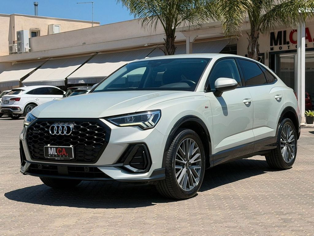 Image of Audi Q3