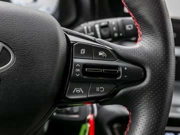 Hyundai i20 1.0 N Line Spurhalteassistent Kamera Navi