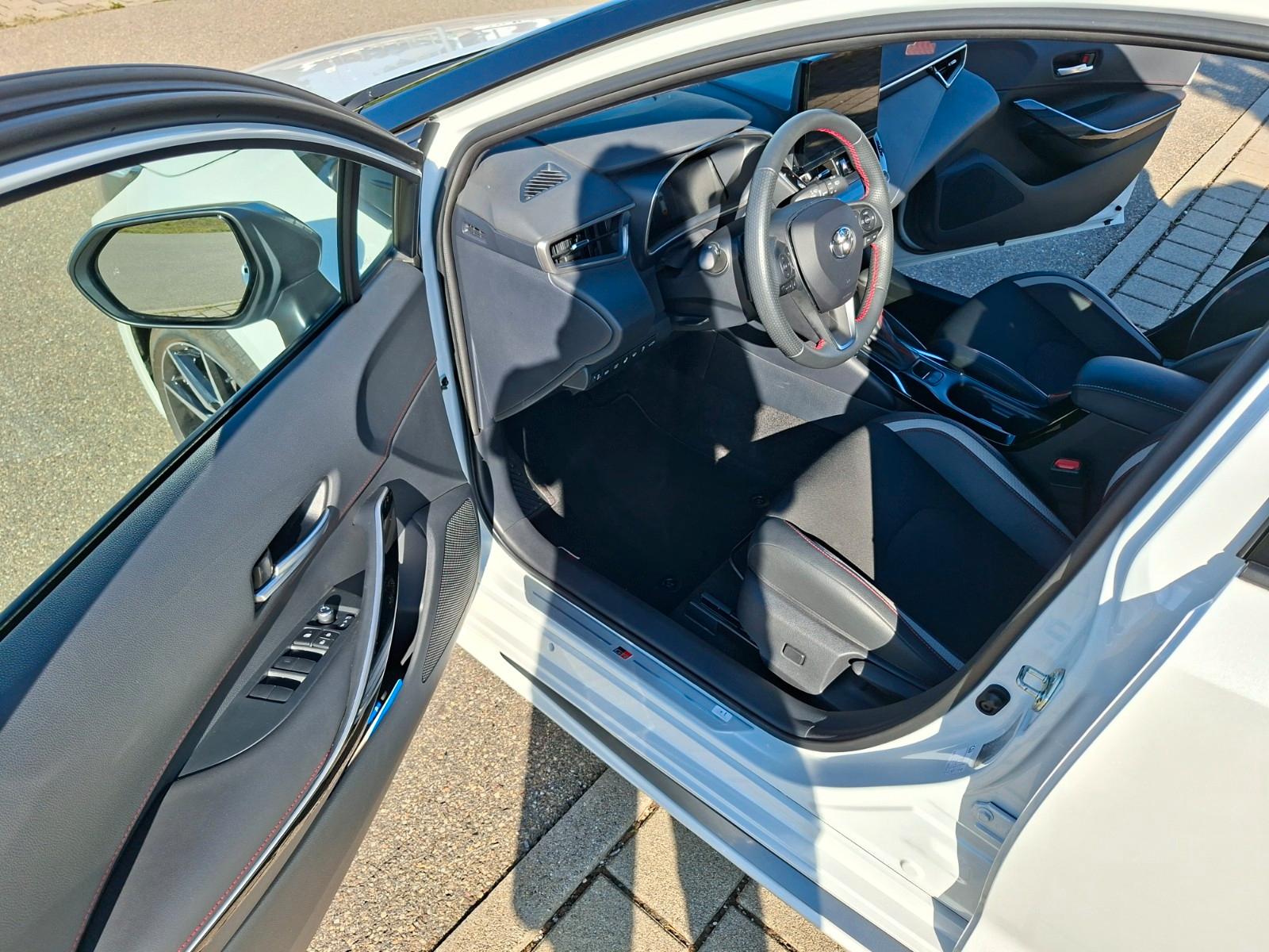 Toyota Corolla 2,0 Hybrid GR Sport Touring Sports GR