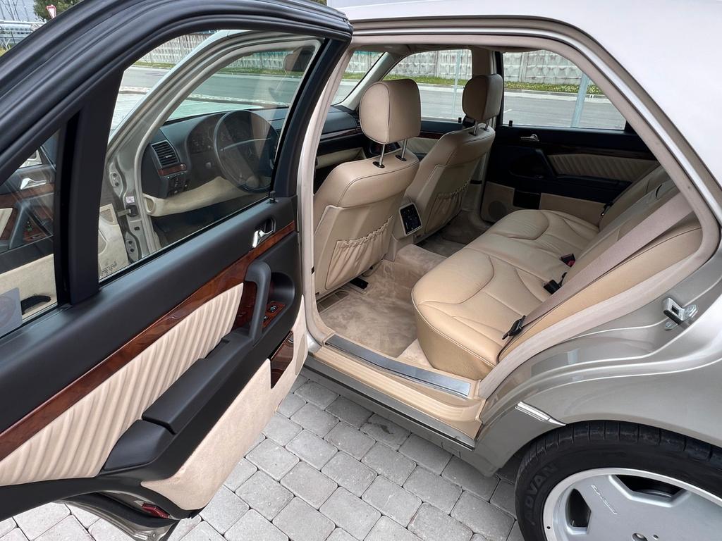 Mercedes-Benz S 600