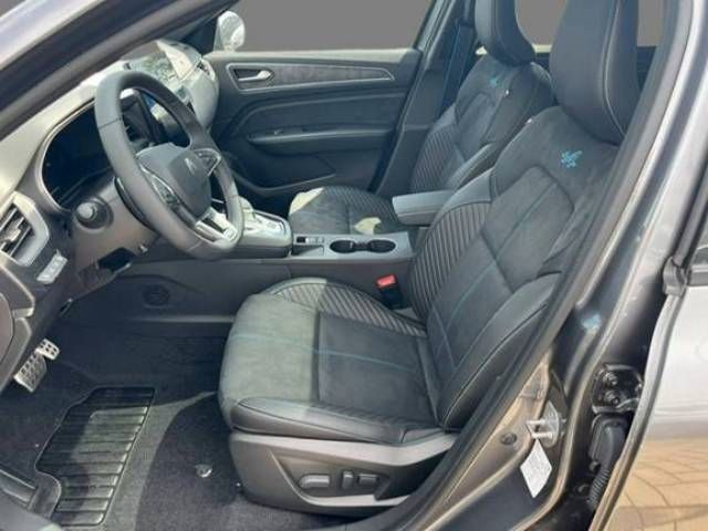 Fahrzeugabbildung Renault ARKANA ESPRIT ALPINE Mild Hybrid 160 EDC