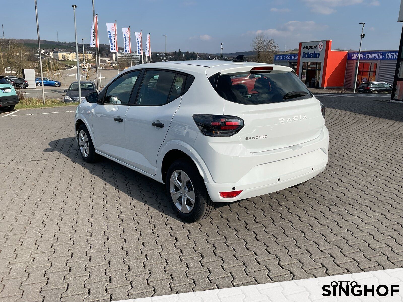 Fahrzeugabbildung Dacia Neuer Sandero Essential TCe 100