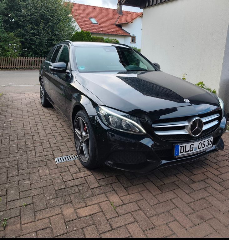 Image of Mercedes-Benz C 220