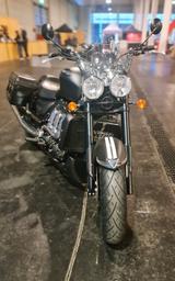 Triumph Rocket3 Roadster - TRIUMPH CHOPPER