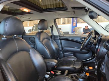 MINI Cooper SD Countryman *PANO*PDC*NAVI*BI-XENON*