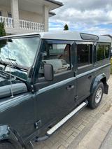 Land Rover Defender Puma Limited Edition  - Land Rover Defender Edition mit Diesel-Antrieb