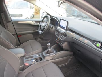 Ford Kuga Titanium NAVI + Kam + Park Assist + ACC