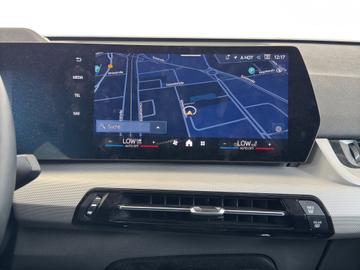 2025 BMW IX2 照片 6