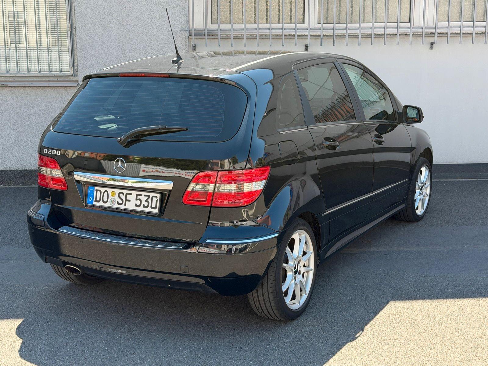 Mercedes-Benz B200 2009 — photo 6