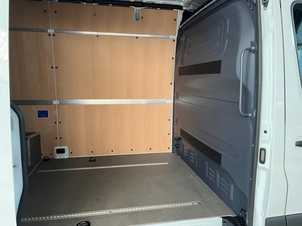 Fahrzeugabbildung Mercedes-Benz Sprinter 317 Kasten L2H2 360°Schwingsitz SHZ EDW