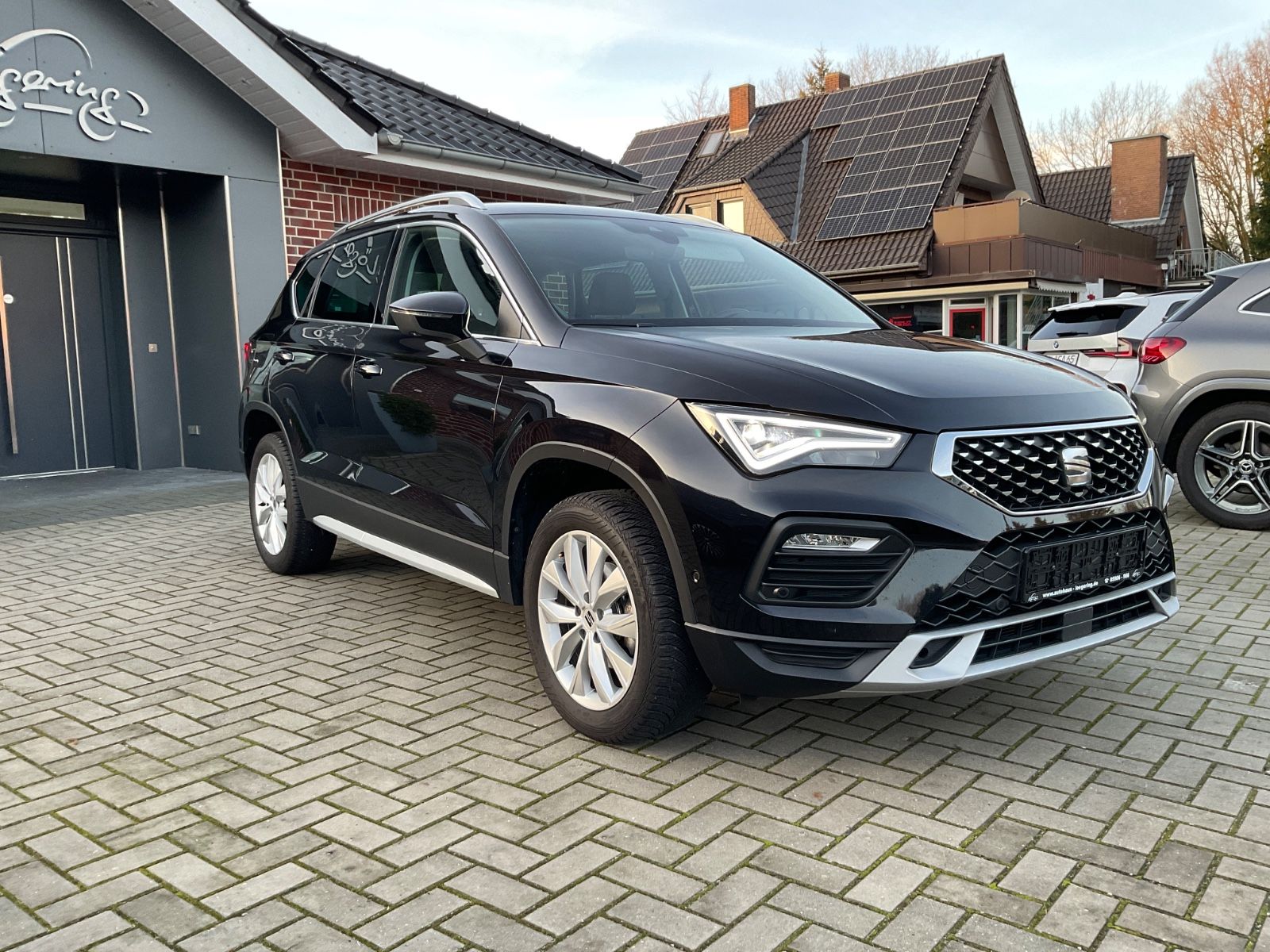 Fahrzeugabbildung SEAT Ateca 1.5 TSI Xperience DSG,Kamera,Navi,LED