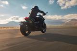 Triumph NEUE Rocket 3 Storm R 182PS+225NM 3 Zylinder - TRIUMPH 3 ROCKET
