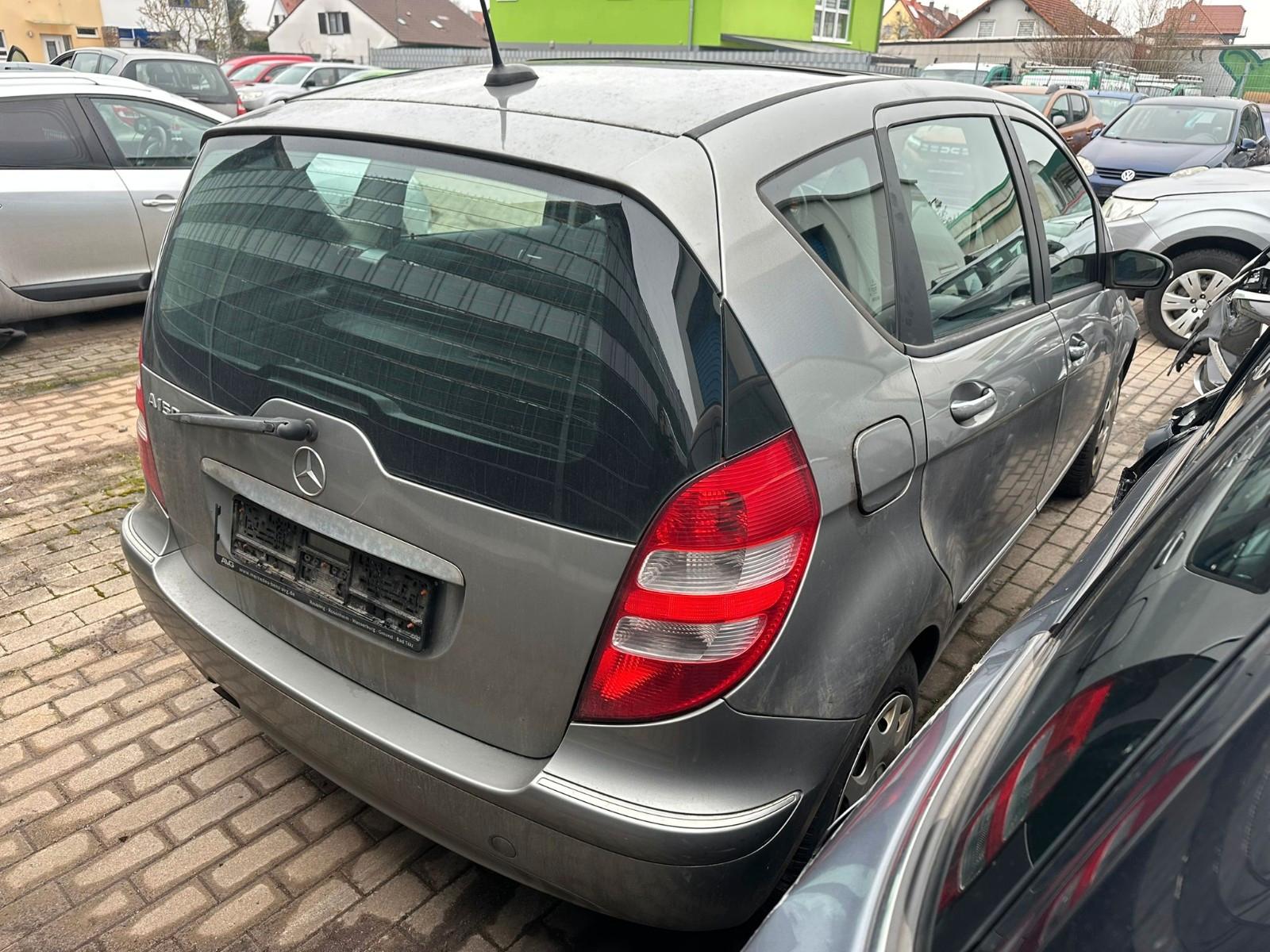 Mercedes-Benz A150 2007 — engine 1.498 cm³, 95 HP (70kW)