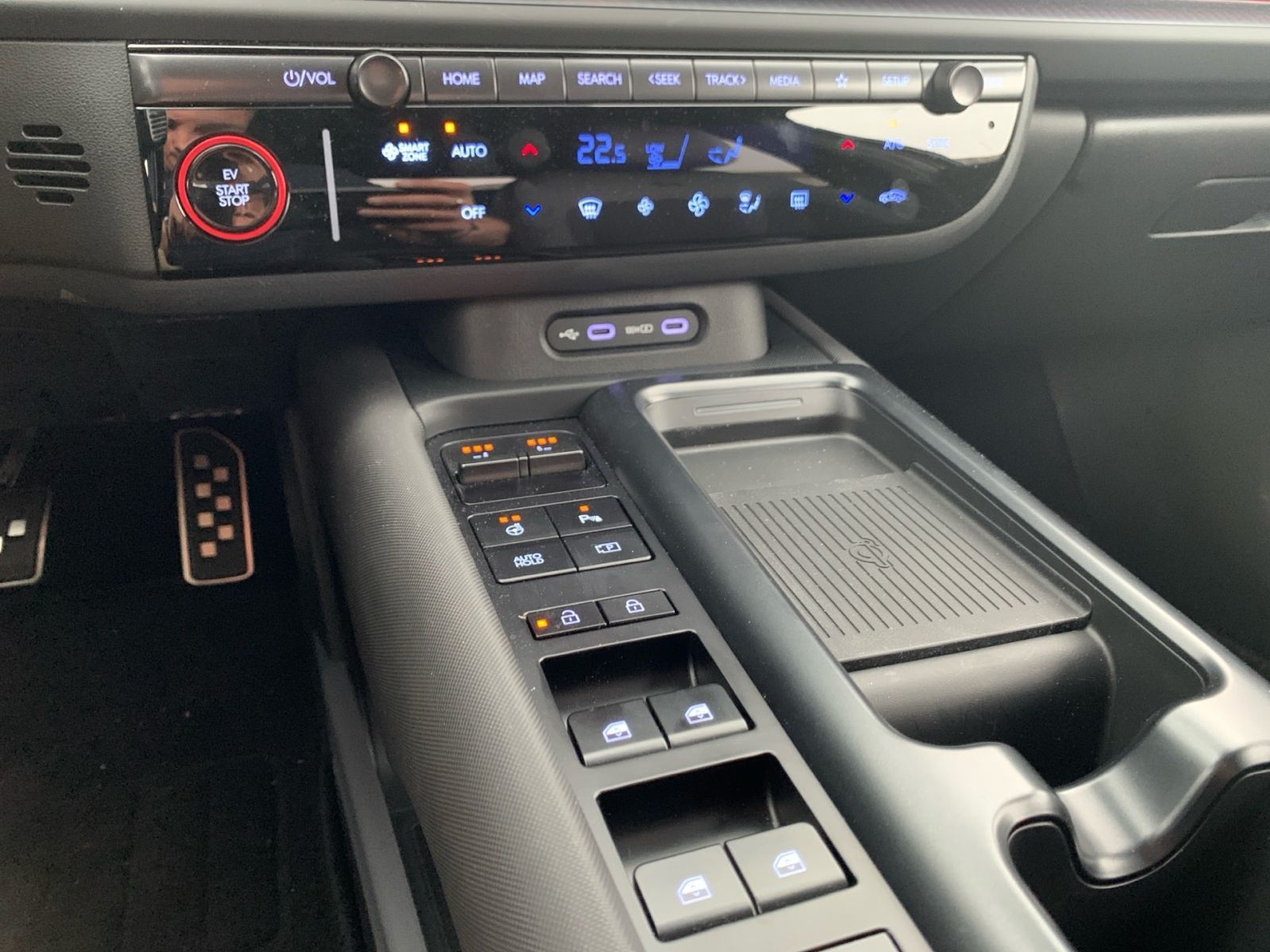 Fahrzeugabbildung Hyundai IONIQ 6 N Line Elektro 84 kWh