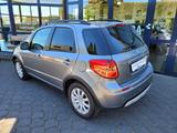 Suzuki SX4 Style*PDC*Klima*Navi*nur 46.500 km! - Suzuki SX4: Allradantrieb