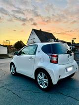 Toyota iQ 98 PS  1.33 Automatik 4-Zyl TÜV ... - Toyota IQ: Iq3