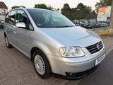 Volkswagen Touran 1.9 TDI*TÜV*DSG*Temp*Klimaaut*Sitzh* - Volkswagen Touran: 1.9