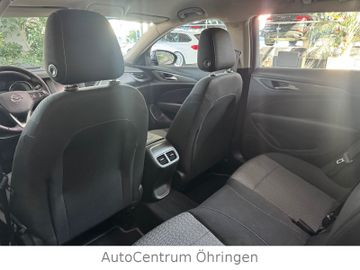 Opel Insignia - 12