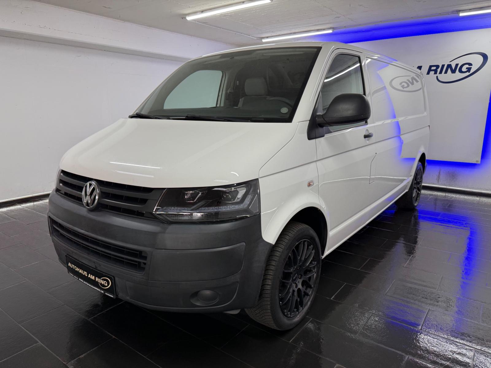 Volkswagen T5 Transporter Kasten lang STANDHZG LED NAVI PDC