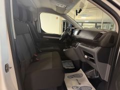 TOYOTA Proace (Verso) L2 Doppelkab. 6 Sitzer NAVI CAM