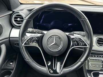 Bild 8 Mercedes-Benz E 300 de 4Matic Avantgarde AHK