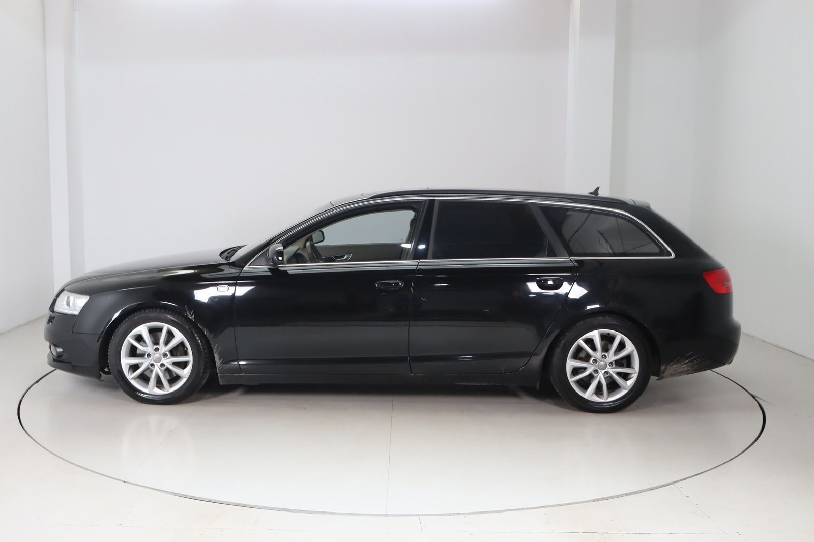 Fahrzeugabbildung Audi A6 3.0 TDI quattro Avant * Bi-Xenon * Memory