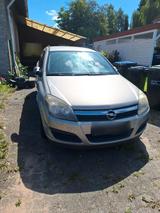 Opel Astra H Caravan - Opel Astra aus 2002: Kombi