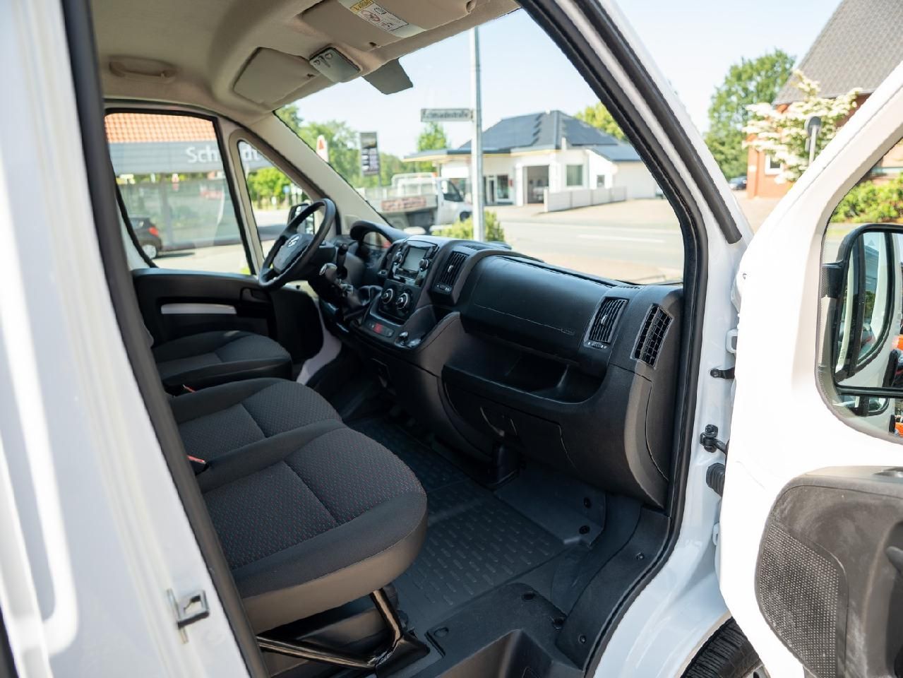 Fahrzeugabbildung Opel Movano C Kasten HKa L3H2 3,5t Edition
