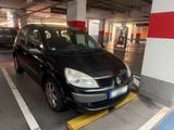 Renault scenic - Renault Scenic aus 2008 mit Diesel-Antrieb