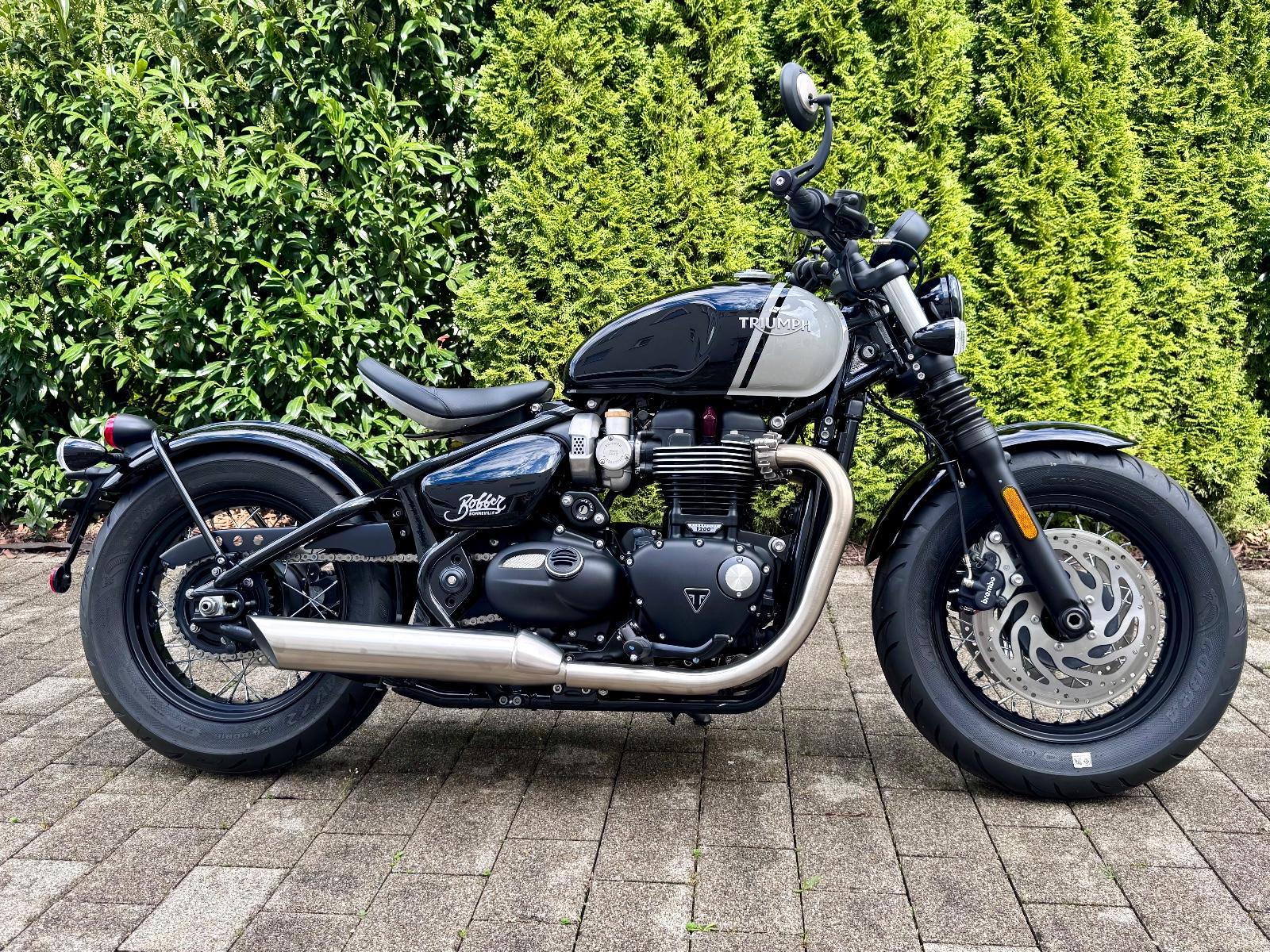 Triumph Bobber Bonneville