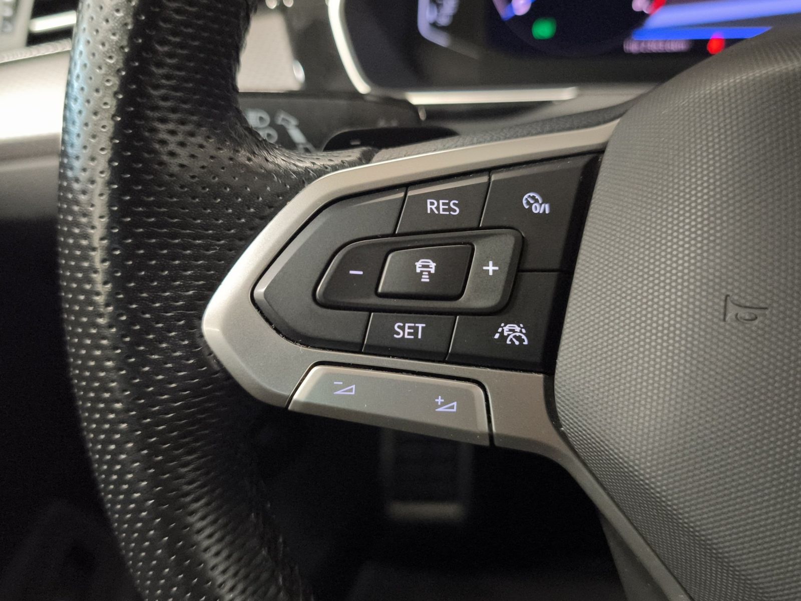 Volkswagen Passat Alltrack - Bild 19