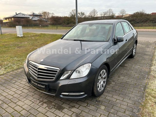 Mercedes-Benz E 200 CGI BlueEfficiency