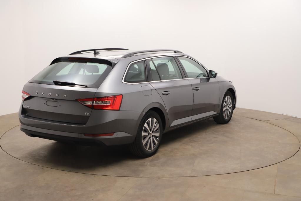 Skoda Superb iV Combi Ambition 1.4 TSI 160kW AHK*Pano
