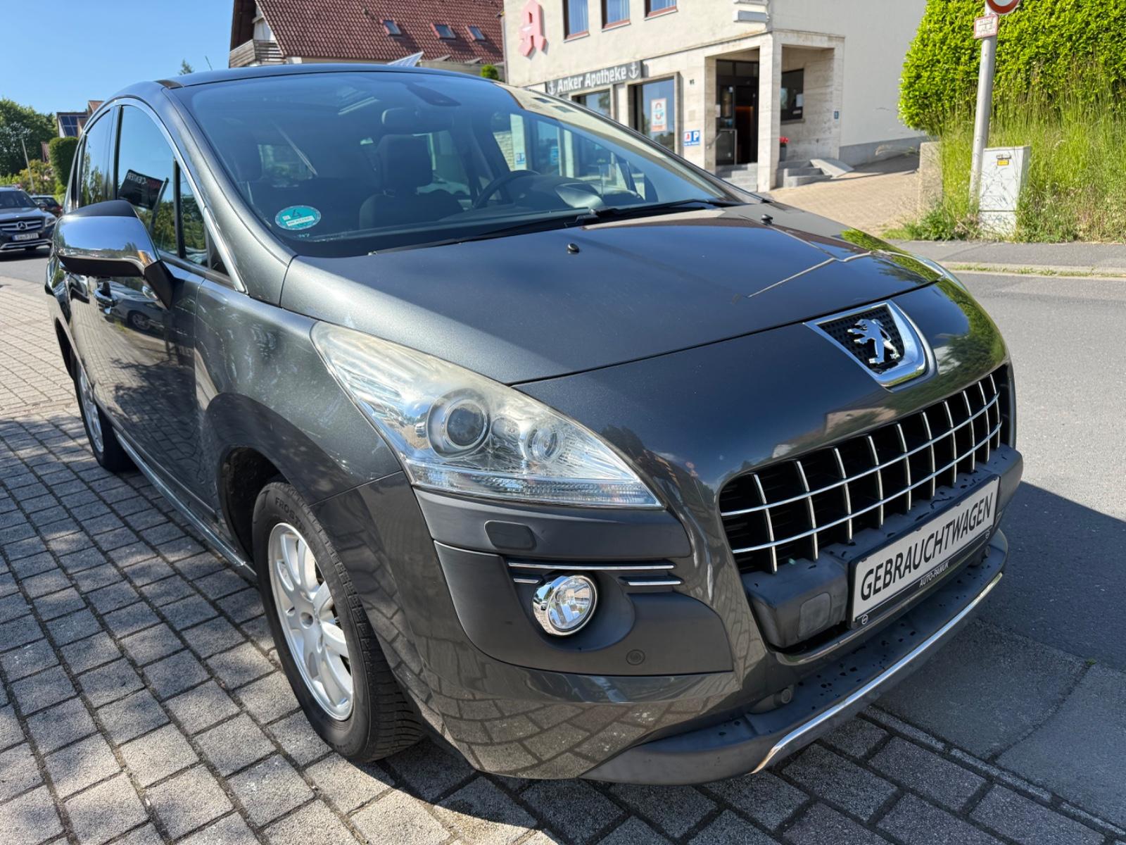 Peugeot 3008 Platinum 2,0 HDi/ EURO 5/ Head-Up/Panorama