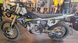 Triumph TF 450 RC FACTORY EDITION NEUZUGANG / TOP - Triumph Motorräder in Berlin