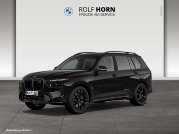 BMW X7 M60i M Pro HUD AHK Pano B&W