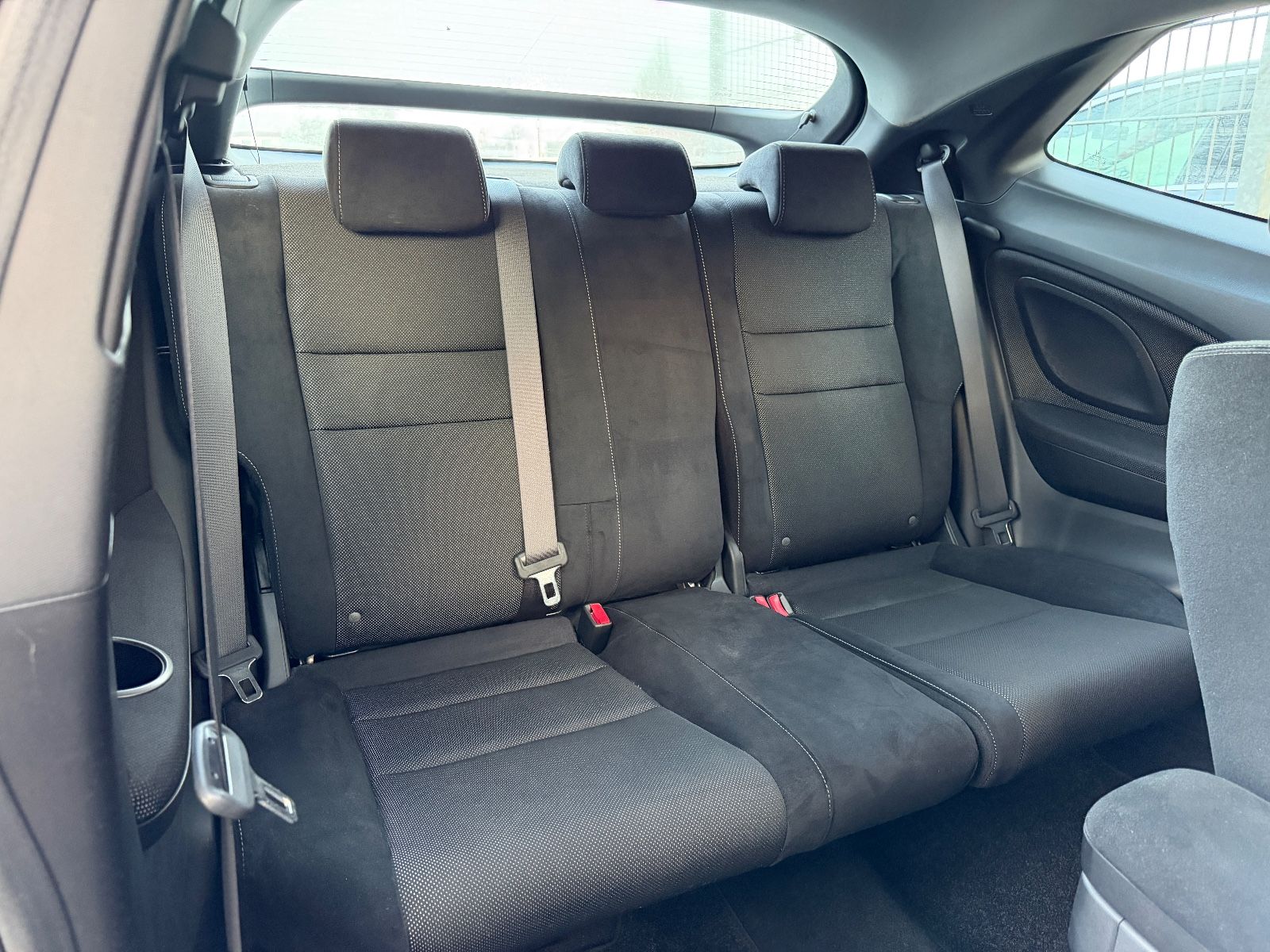 Fahrzeugabbildung Honda Civic 1.4 Type S KLIMA*SHZ*PDC