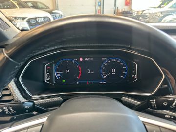 MYAUTOCENTER – Gebraucht- und Jahreswagen mit Werkstattservice in Pfaffenhofen Volkswagen T-Cross *R-Line*AHK*Navi*Virtuel*VOLL*