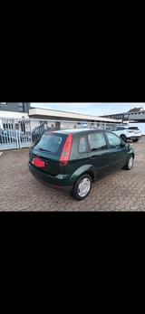 Ford Fiesta 1,3 44 kW Viva Viva - Ford Fiesta aus 2004: 1.4