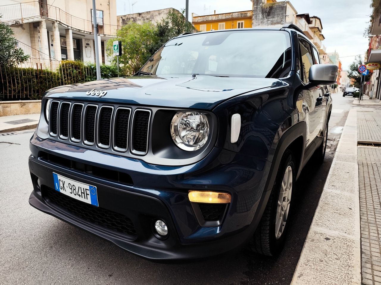 Jeep Renegade 1.6 Mjt 130CV LIMITED RETROCAMERA imagem 2